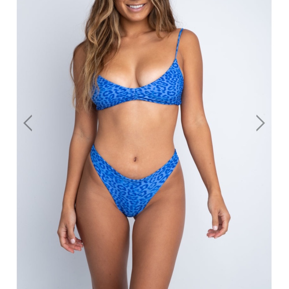Skatie Blue Leopard Bikini